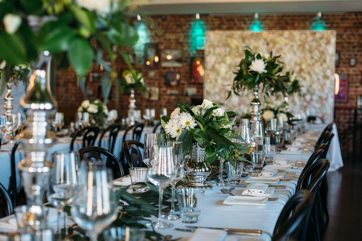 PeggySaas-FremantleWeddingWalk2017-215