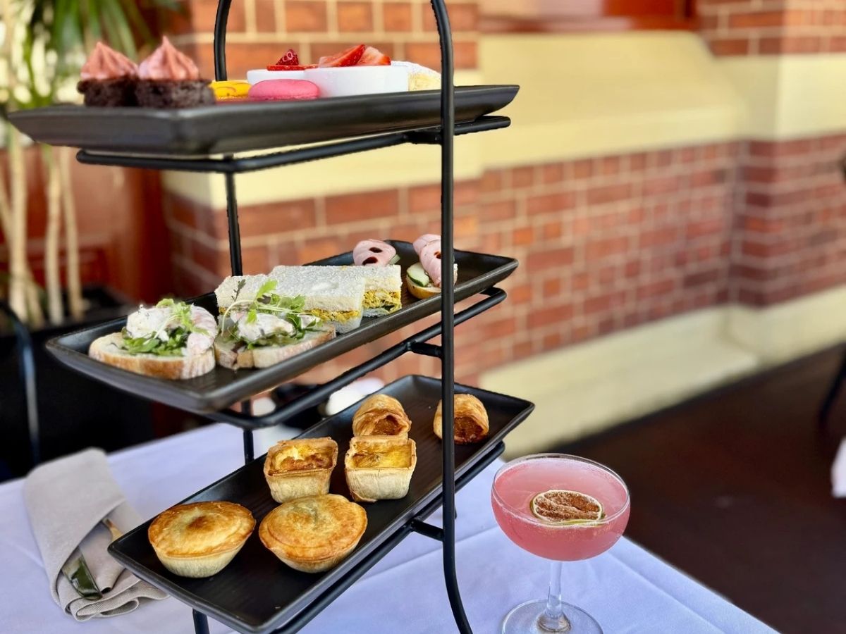 high tea 03